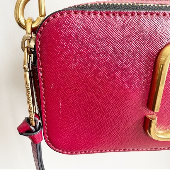 Marc Jacobs The Snapshot Crossbody Bag in Deep Maroon Multi - Picture 6 of 12